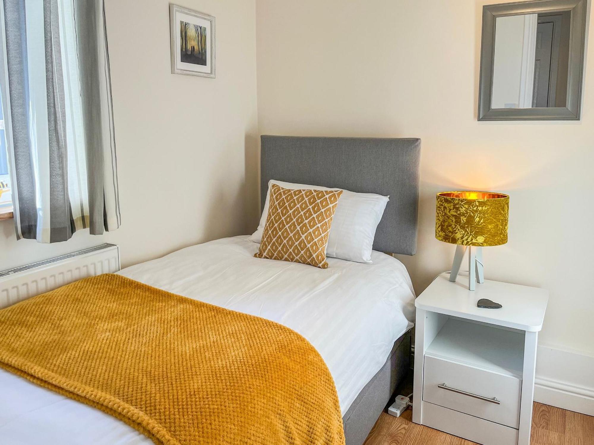 Robins Nest Villa Edwinstowe Bagian luar foto